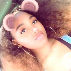 Meet your Posher, Marian